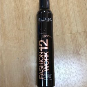 Redken fashion work hairspray